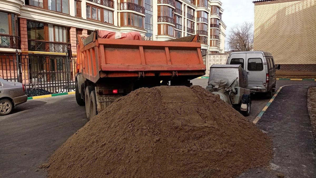 Власти Новороссийска покупают песок на 4,5 миллиона