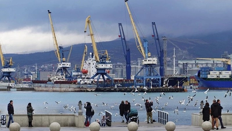 Главная картинка новости: Новороссийский морской порт под ударом новых международных санкций