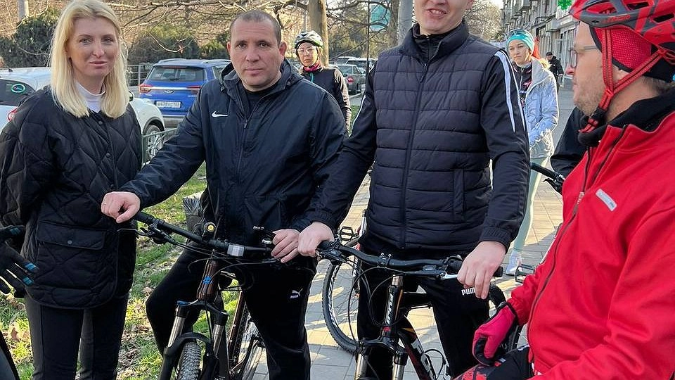 Чиновники Новороссийска ездили на велосипедах для анализа велодвижения