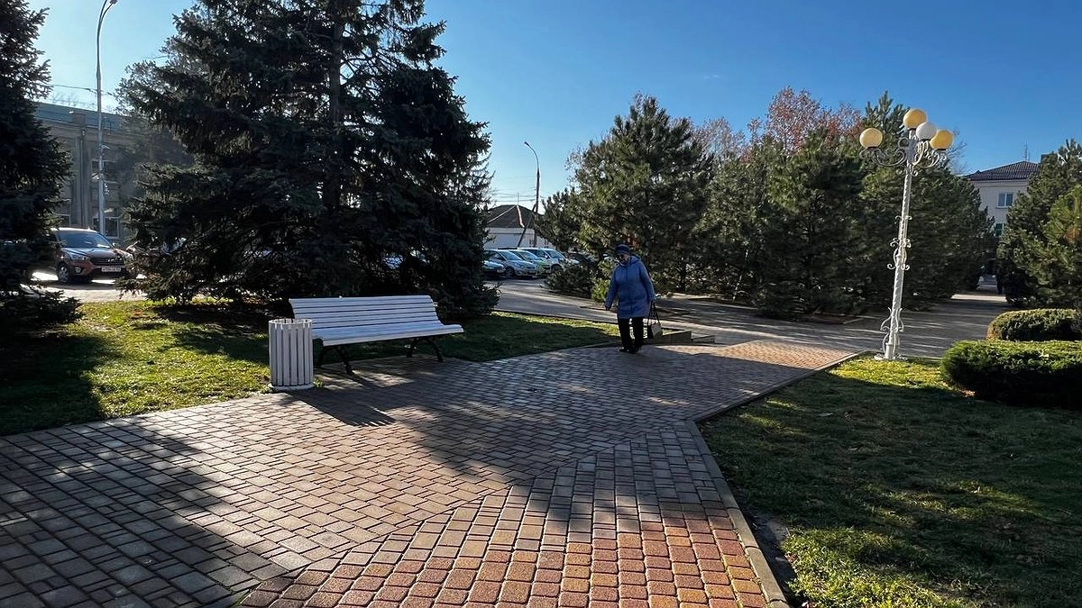 Главная картинка новости: Майские каникулы отменяются: выходные перенесли из-за обстановки в стране