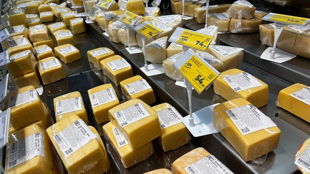 «Не покупайте этот сыр даже по акции — он в черном списке»: опубликовано новое исследование экспертов Роскачества