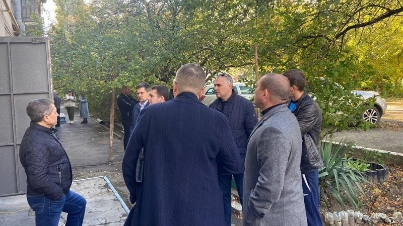 Главная картинка новости: Жители многоквартирного дома в Новороссийске уже месяц живут без газа