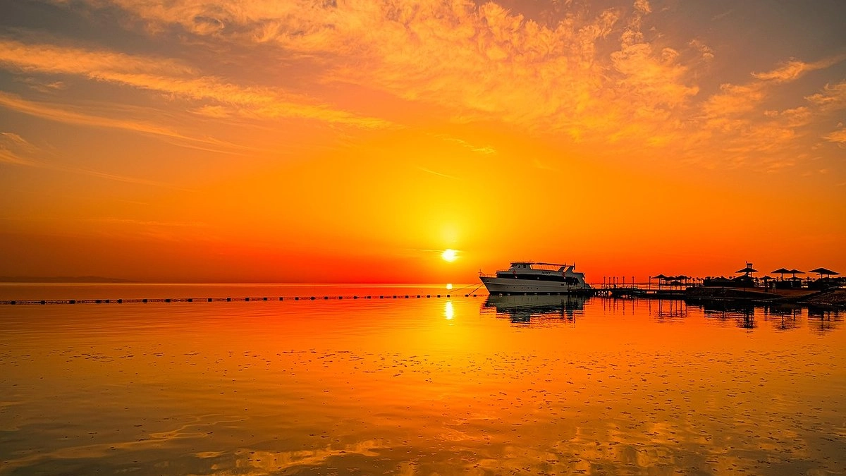 Русский турист без средств, валюты нет, карты нет, иди гуляй отсюда: неудачный отдых в Хургаде - честный отзыв туриста