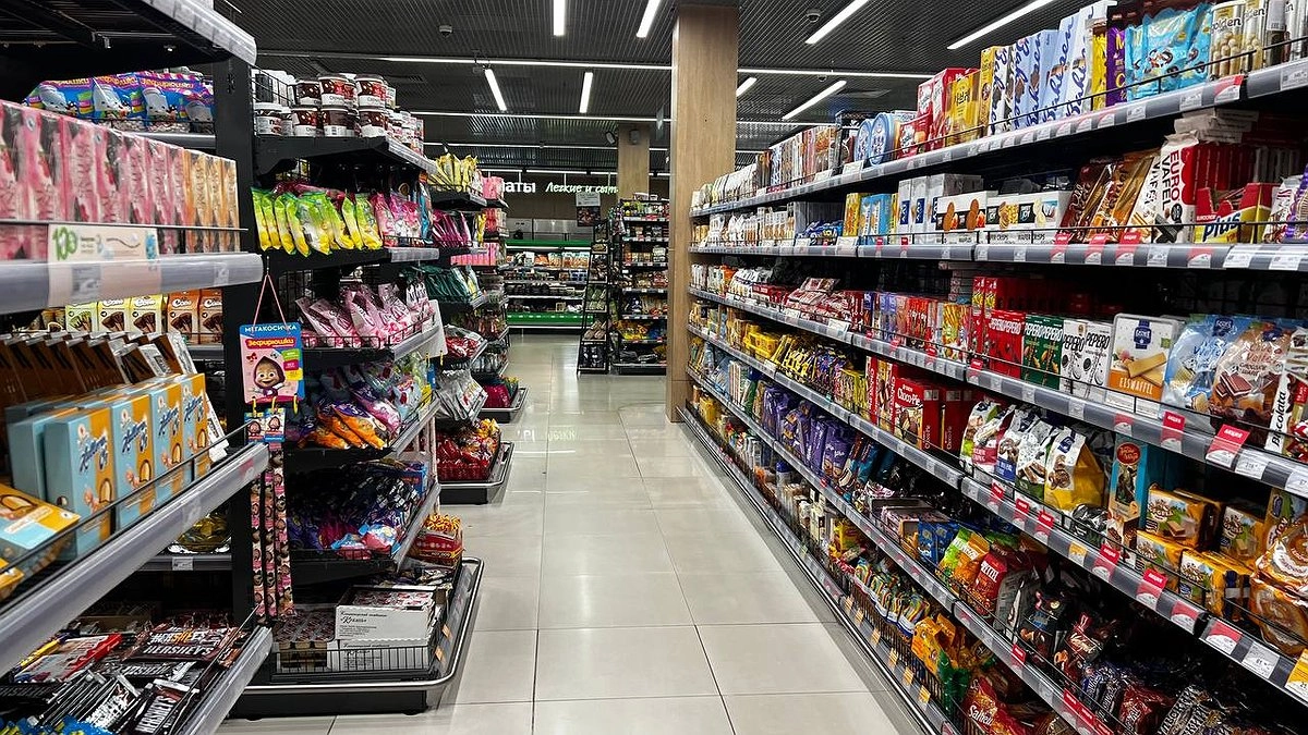 Главная картинка новости: В российских магазинах могут ввести "двойные" ценники - как это отразится на покупателях?