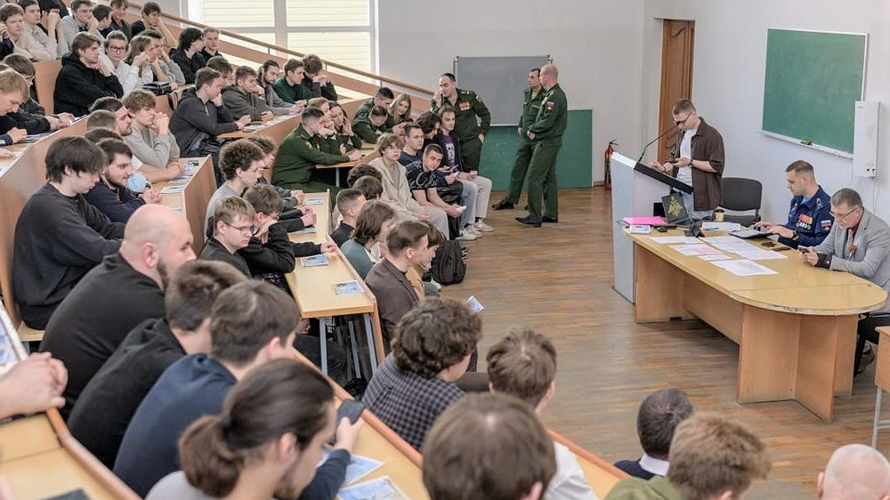 Кубанских бойцов беспилотных войск бесплатно обучат в вузах и выплатят до 3,4 млн рублей