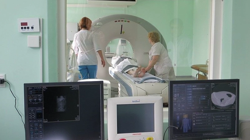 Сосудистые центры Кубани обеспечат техникой и лекарствами на 700 миллионов