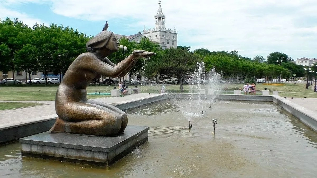 В Новороссийске началась сезонная консервация фонтанов