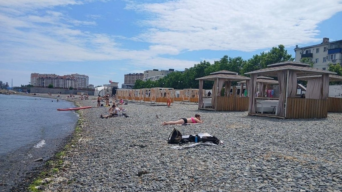 Ветеранам в Новороссийске дают бесплатную тень, но многие не знают: проверяем, как работает льгота