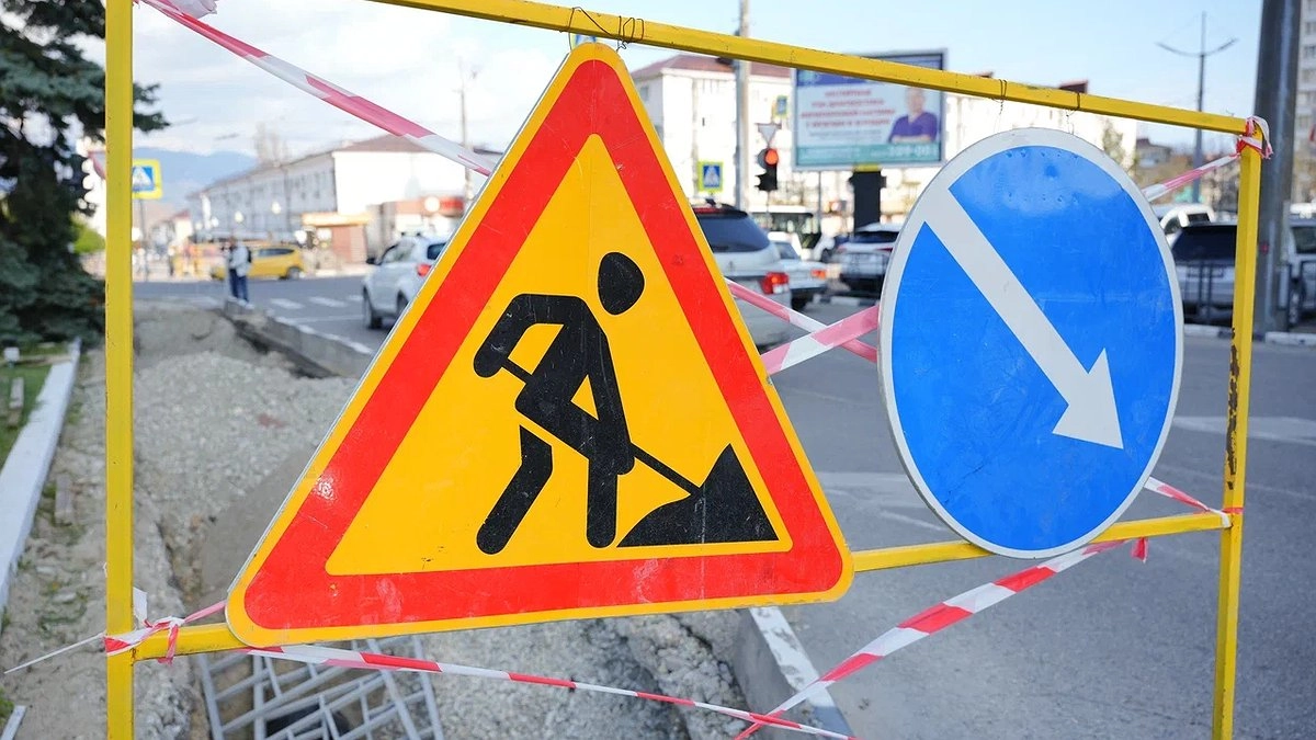 Конец «вечным раскопкам»: Кравченко проинспектировал ремонт сетей в центре Новороссийска