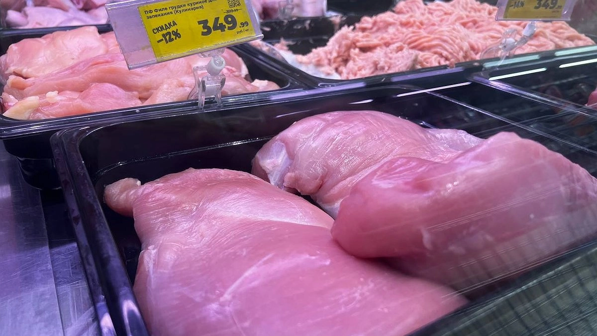 Главная картинка новости: Сплошная химия вместо мяса: эксперты Роскачества рассказали о худшем бренде куриного филе