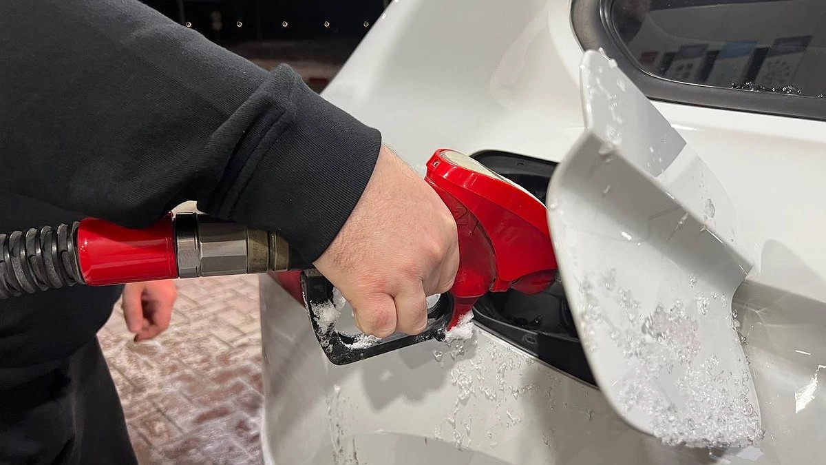 Сколько будет стоить бензин с 1 марта 2026: прогноз цен на АЗС