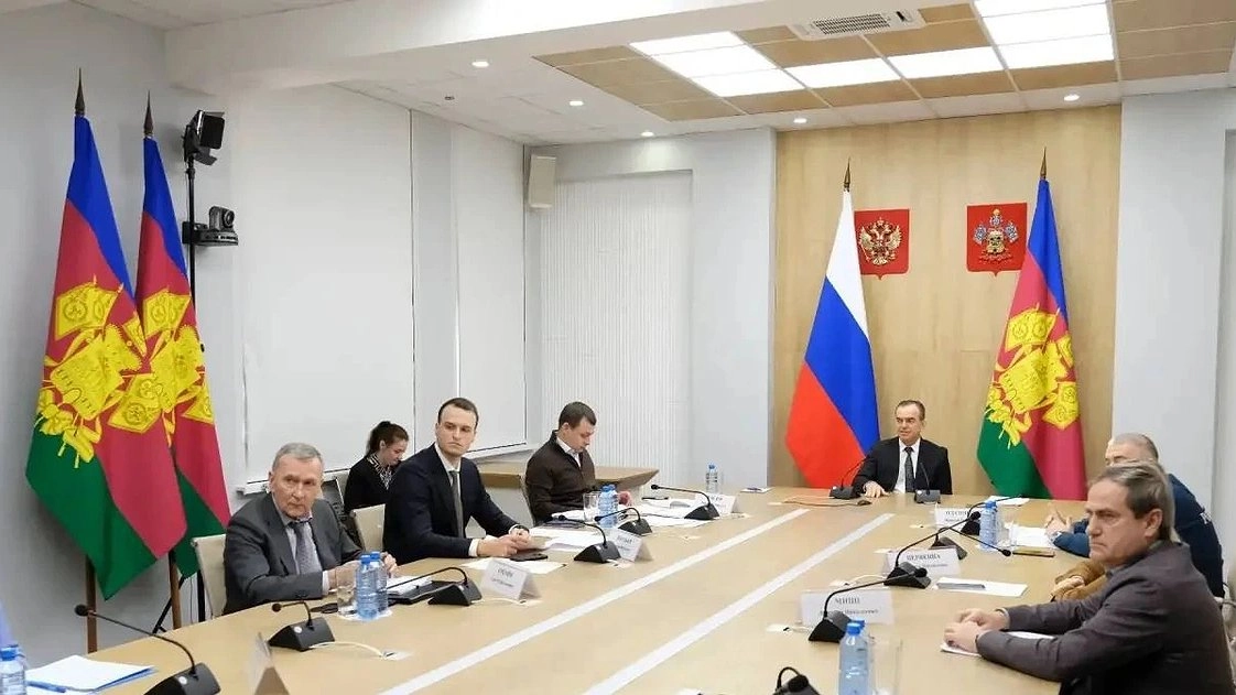 Главная картинка новости: В Анапе попросили вывести из зоны ЧС восемь пляжей: их проверят на безопасность