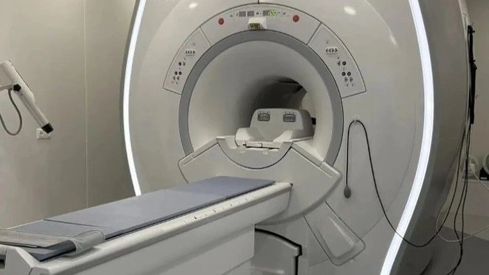 Крымская ЦРБ получила новый высокоточный аппарат МРТ