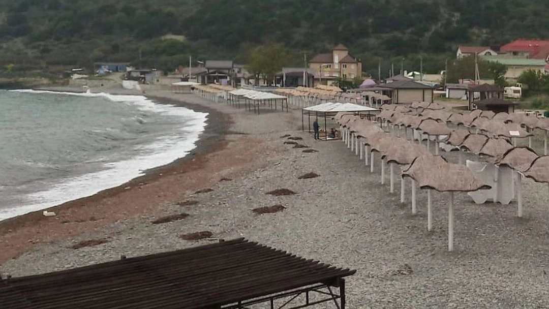 Главная картинка новости: Пляжи Дюрсо, Южная Озерейка и Звездный готовятся к летнему сезону