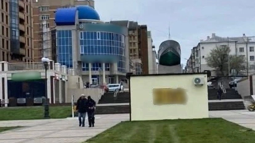 Мэр Новороссийска пообещал убрать новый кофейный киоск с набережной