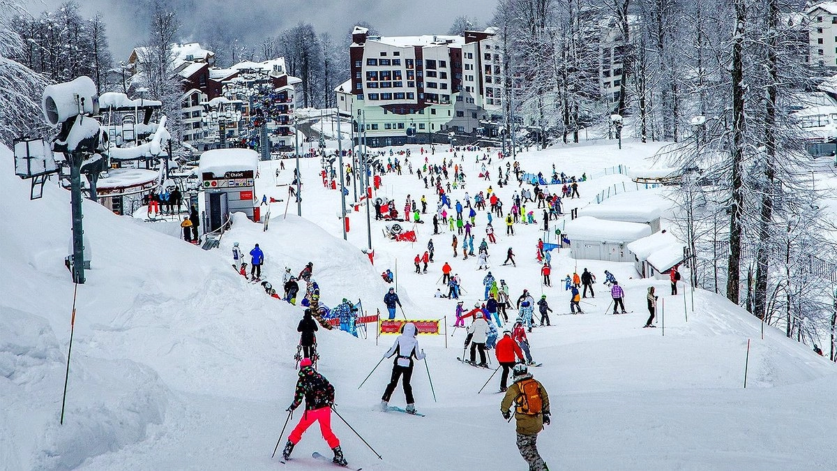 На новогодние праздники на кубанские курорты приехали 140 тысяч туристов