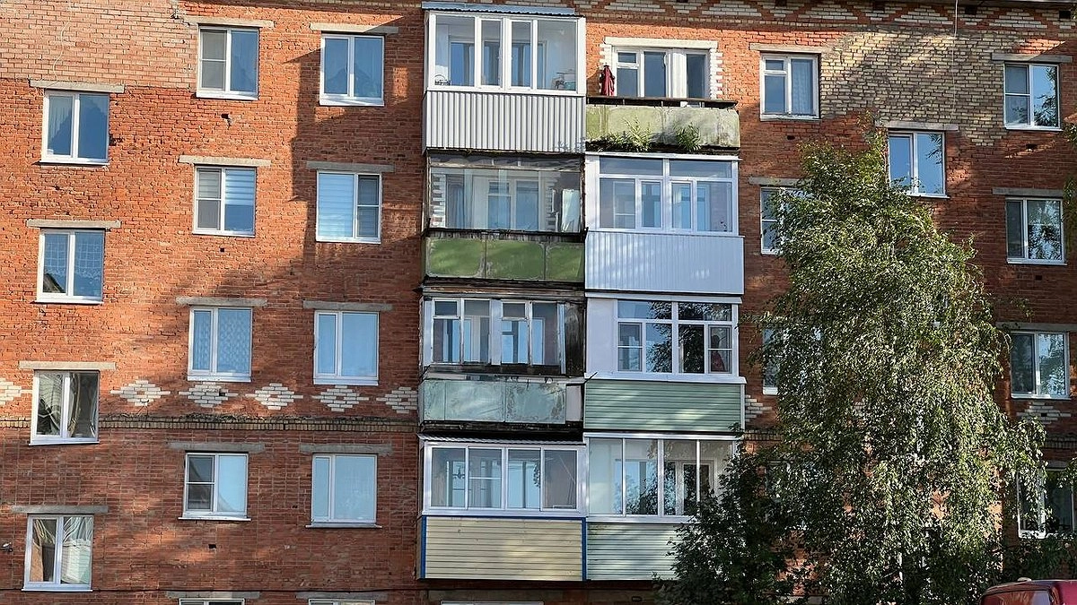 Закон вступил в силу: использование балконов теперь может обойтись в 250 000 рублей