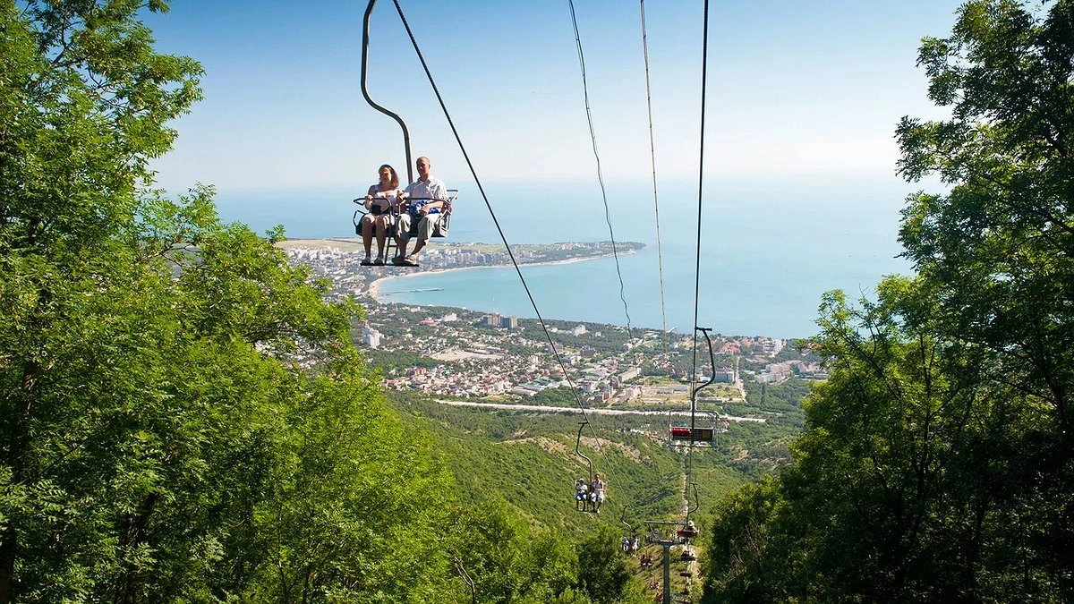 В Геленджике зоопарк и канатная дорога будут бесплатными для женщин