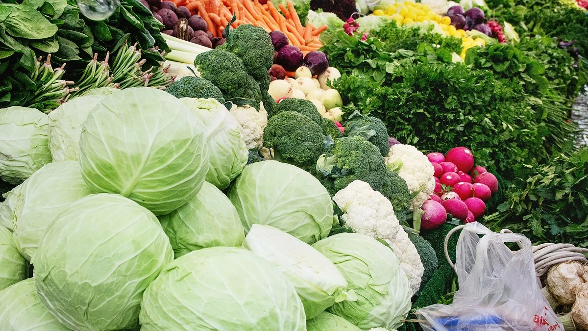 Сезон заготовок: где купить лучшую капусту в Новороссийске и как правильно выбрать сорт