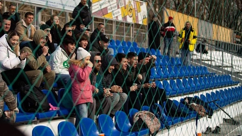 Завершен ремонт трибуны на стадионе «Строитель» в Новороссийске