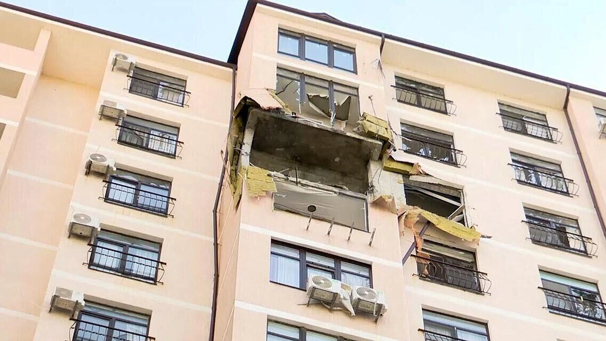 На восстановление квартир в Новороссийске, повреждённых при атаке БПЛА, выделили 1,5 млн рублей