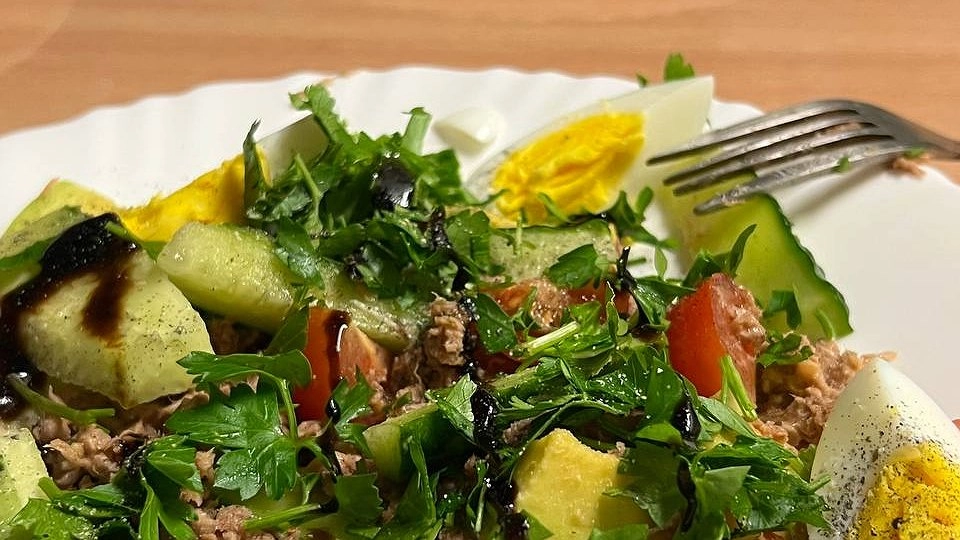 Если хочется «задобрить» Огненную Лошадь: не только «что готовить», но и «чего избегать» на новогоднем столе