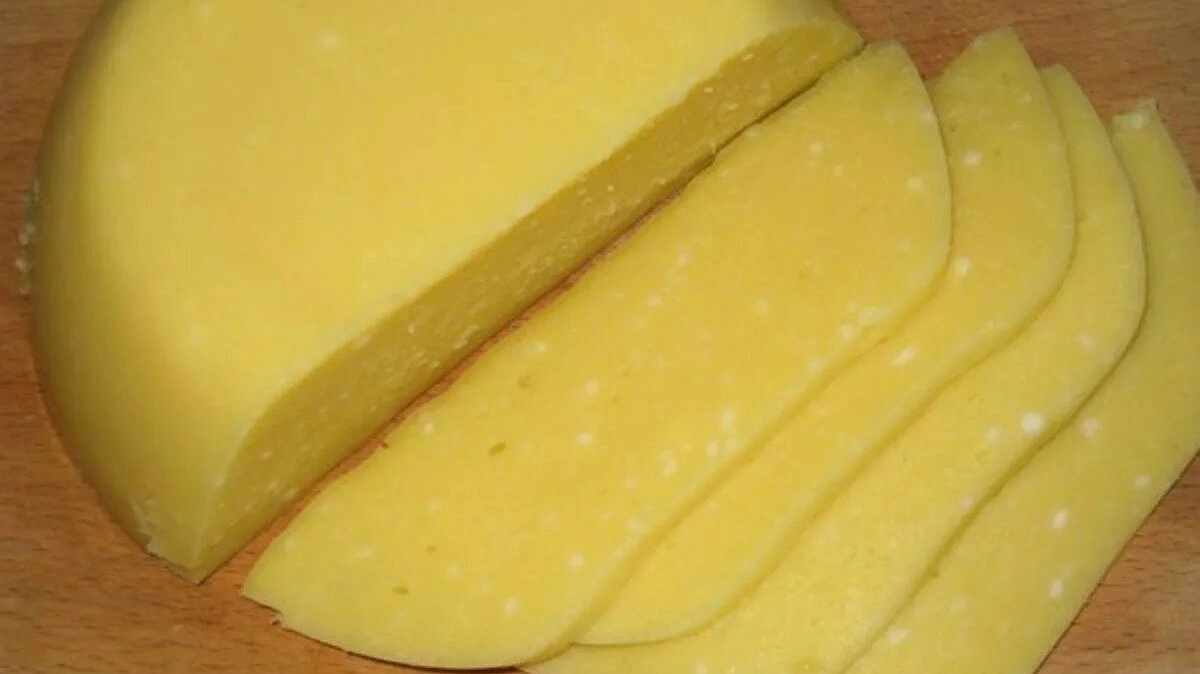 Главная картинка новости: Как приготовить сыр дома: три секрета идеального сыра от мастера
