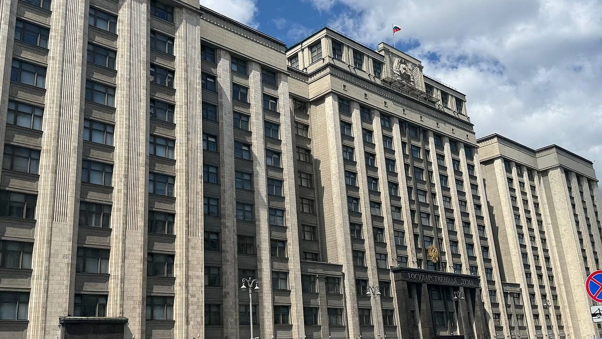 Главная картинка новости: Налоговая поблажка: многодетным семьям могут списать плату за 18 «квадратов»