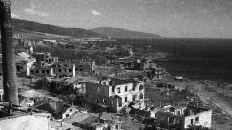 Невероятный подвиг советского лётчика в Новороссийске