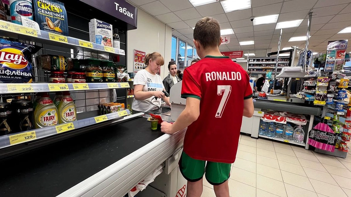 С 1 мая: россиянам могут не продать продукты в супермаркетах