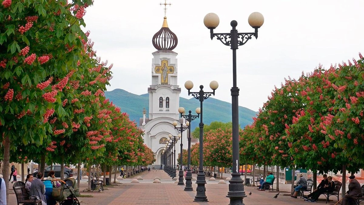 Строительный скандал в Новороссийске: чем закончится борьба за бульвар Черняховского