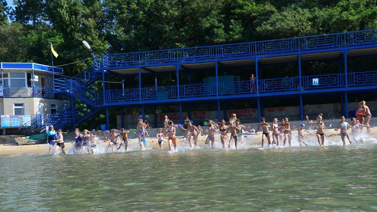 Главная картинка новости: Летом в здравницах Новороссийска планируют принять 6 тысяч детей