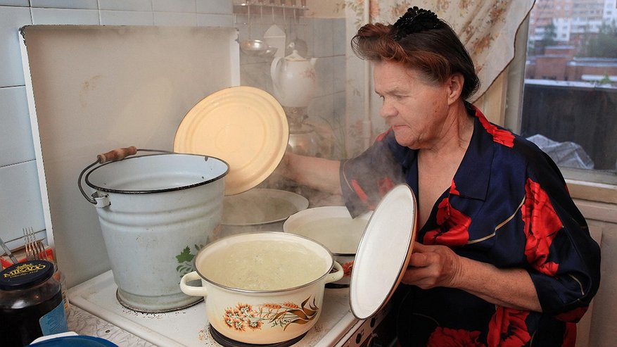 Главная картинка новости: Более 250 домов Новороссийска останутся без горячей воды в августе