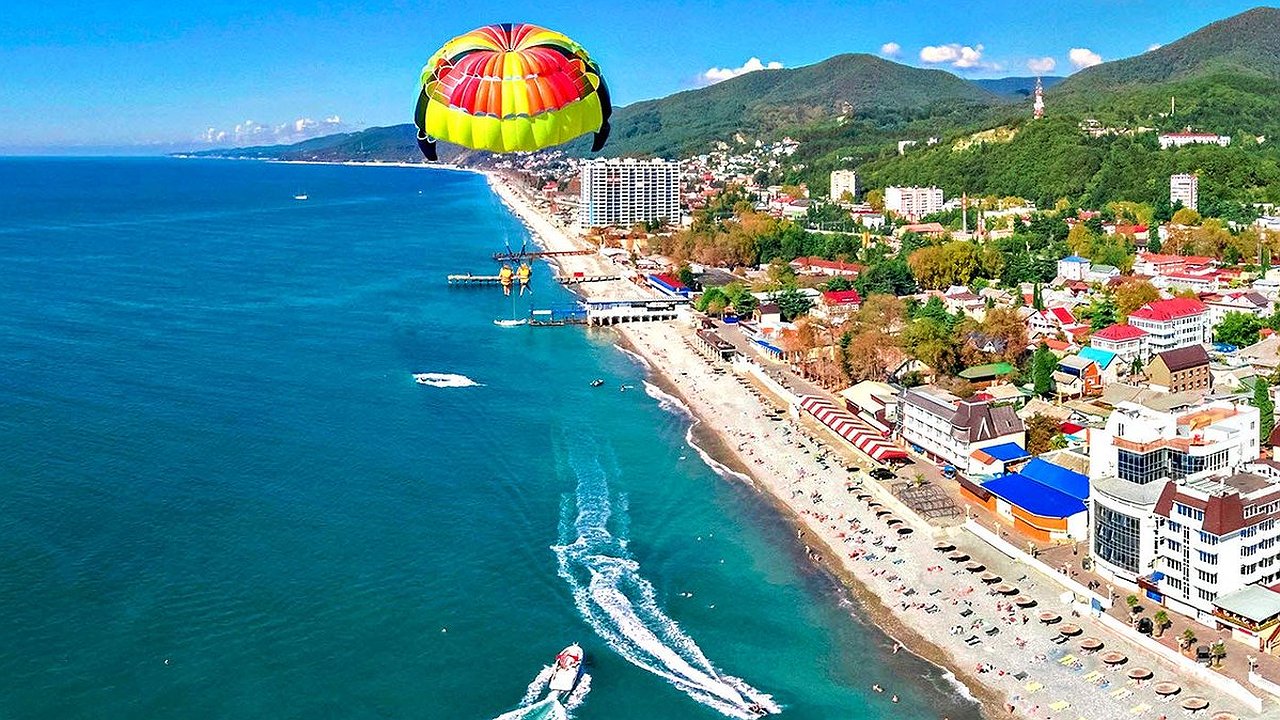 Главная картинка новости: С начала августа гостиницы Кубани заполнены на 80 %