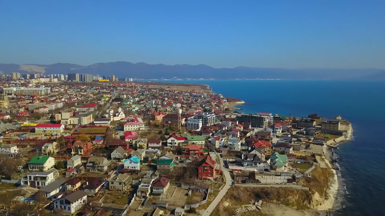 Главная картинка новости: В Новороссийске экс-главу Мысхако обвинили в мошенничестве на 70 млн рублей. Почему?