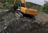 Миниатюра новости: Новороссийцы бьют тревогу: около устья реки Абрау замечена спецтехника. Видео