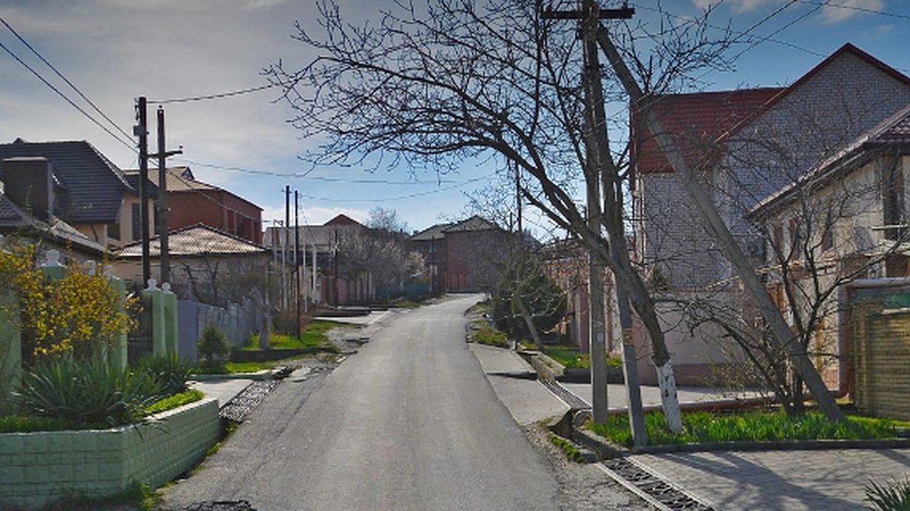 Главная картинка новости: Под Новороссийском появится еще одна искусственная неровность