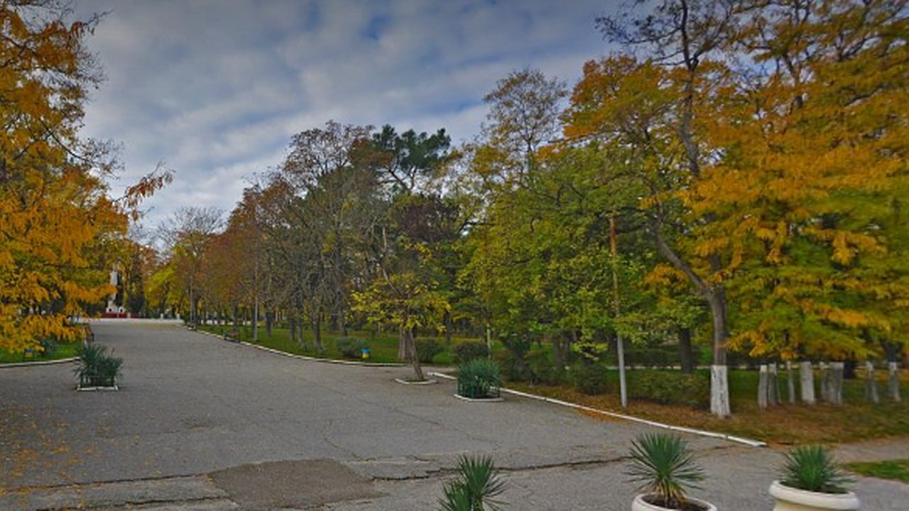 Главная картинка новости: В Новороссийске выбрали три сквера для голосования на благоустройство в 2024 году