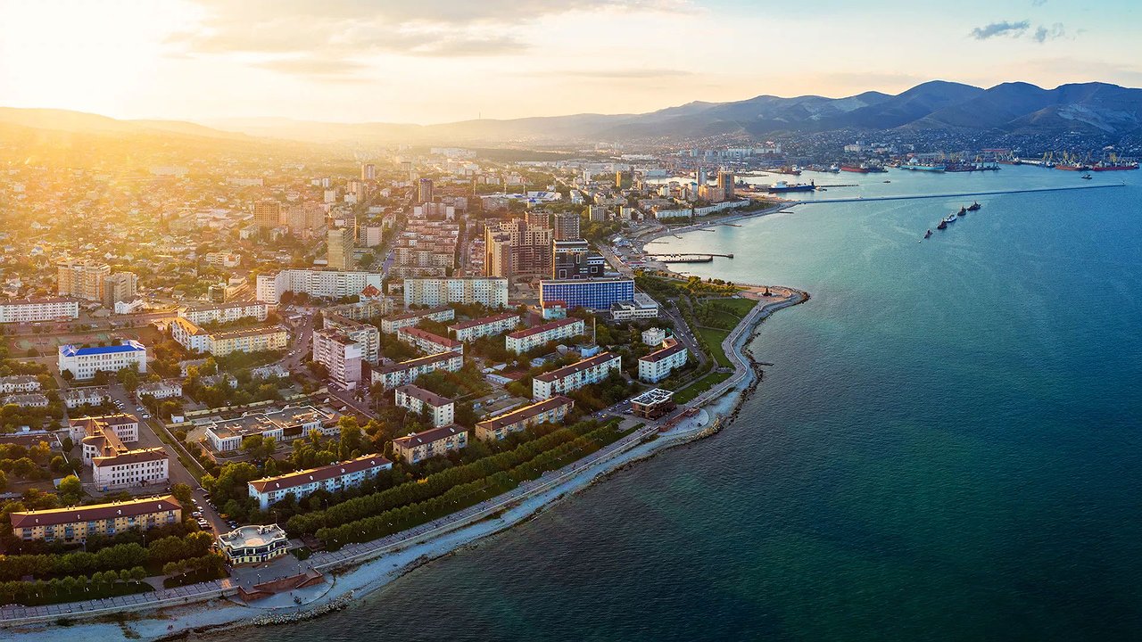 Главная картинка новости: В Новороссийске разработают правила по облику городских пространств