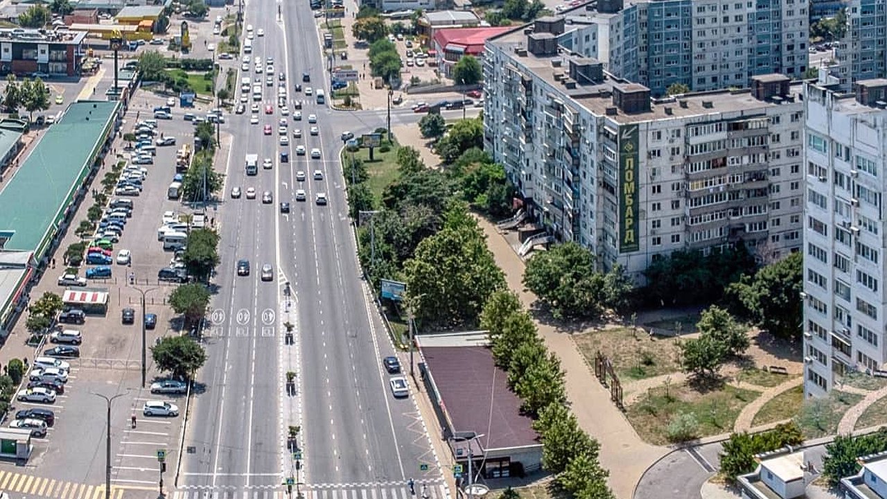 Главная картинка новости: В Южном районе Новороссийска проведут капремонт водопровода в 2022 году