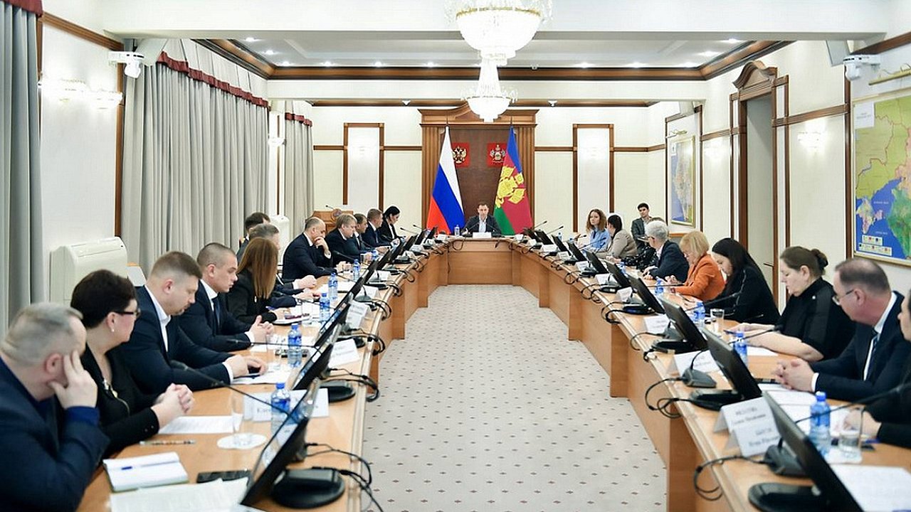 Главная картинка новости: Свалку в Новороссийске хотят включить в проект по рекультивации