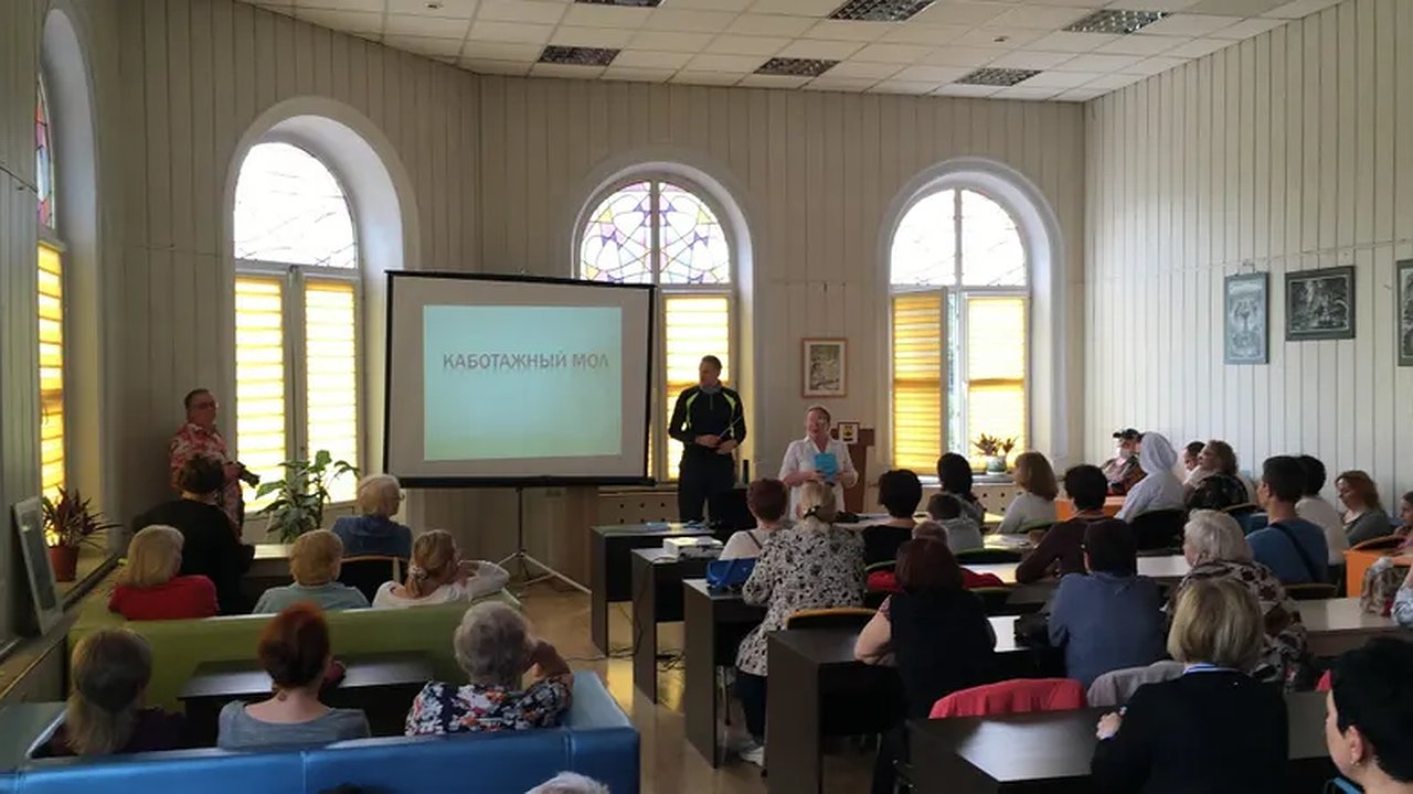 Главная картинка новости: «Пушкинские карты» пополнились на 5 тысяч. Куда можно сходить в Новороссийске в январе?