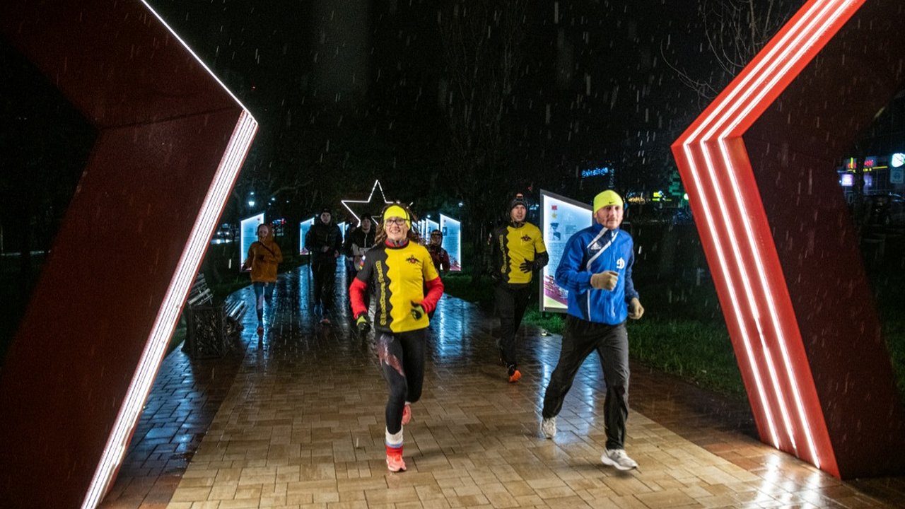 Главная картинка новости: Полумарафон ко Дню Победы в Новороссийске перенесли на 14 мая