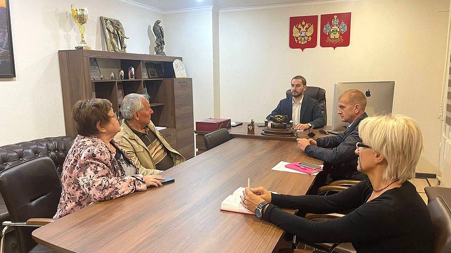 Главная картинка новости: В Южном районе Новороссийска очистят ливневки от мусора