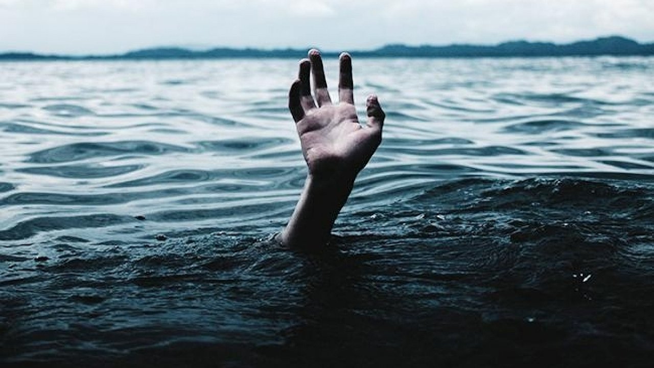 Главная картинка новости: В Южной Озереевке в море нашли тело мужчины