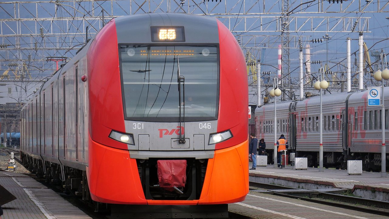 Главная картинка новости: «Ласточка» Ростов-на-Дону – Новороссийск стала лучшим «южным» поездом