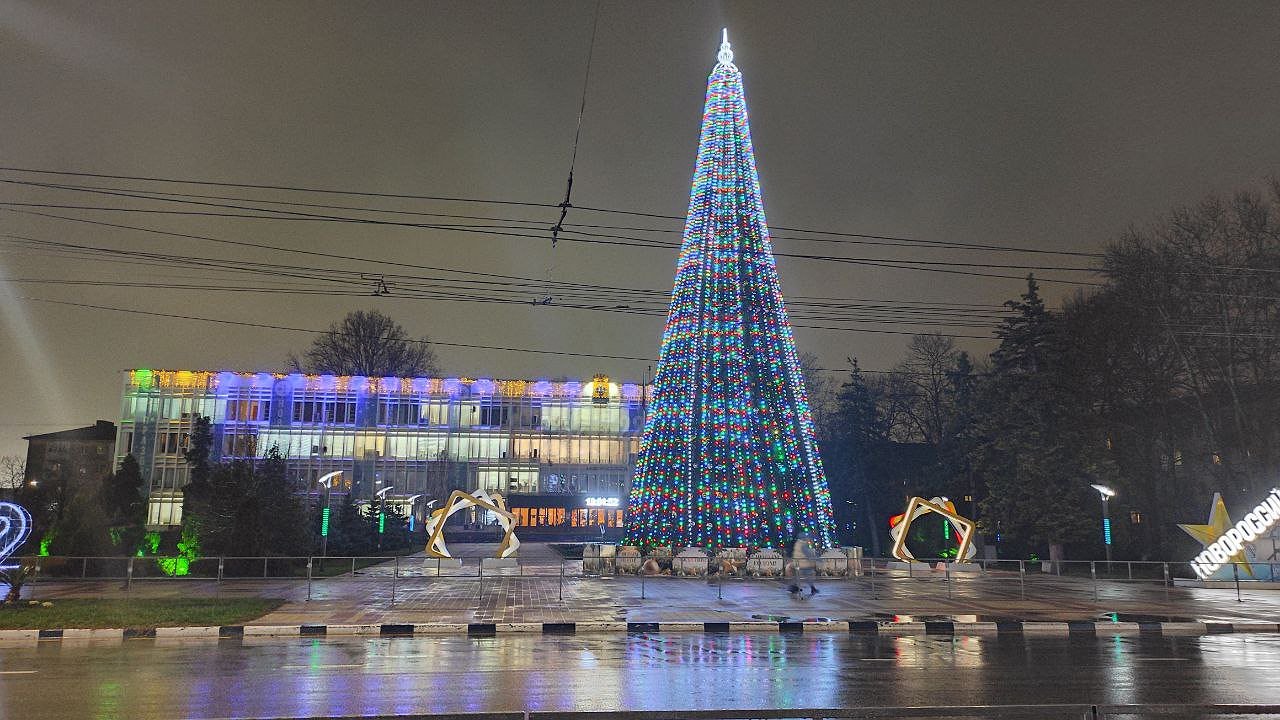 Главная картинка новости: В ночь перед Рождеством в Новороссийске перекроют дороги
