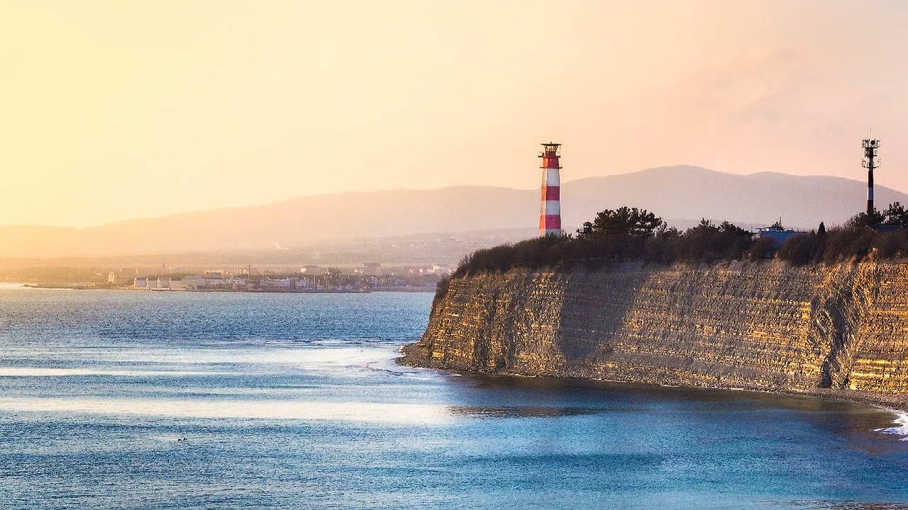 Главная картинка новости: Анапа и Геленджик вошли в ТОП популярных городов для путешествий в начале лета