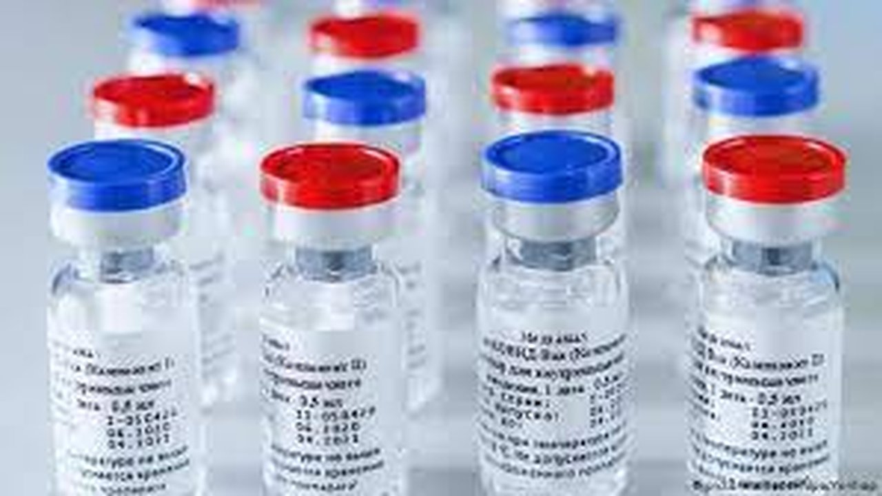 Главная картинка новости: Партия в 100 тысяч доз вакцины от COVID-19 прибыла в Краснодарский край