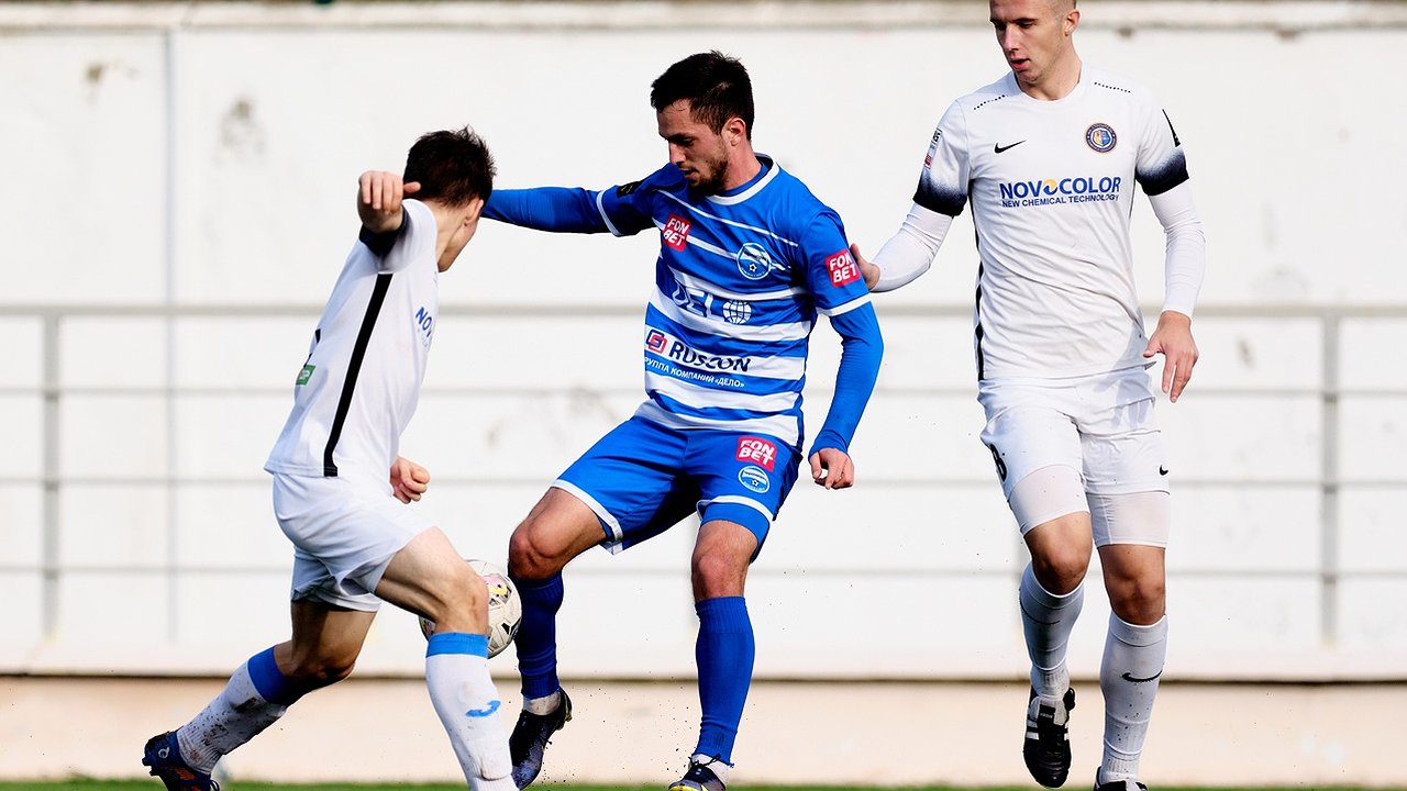 Главная картинка новости: «Черноморец» приступил к тренировкам